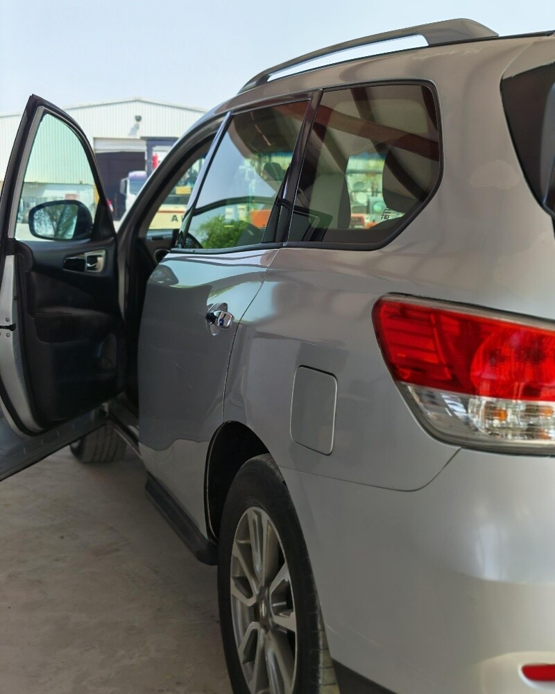 Nissan Pathfinder @2013 - 4