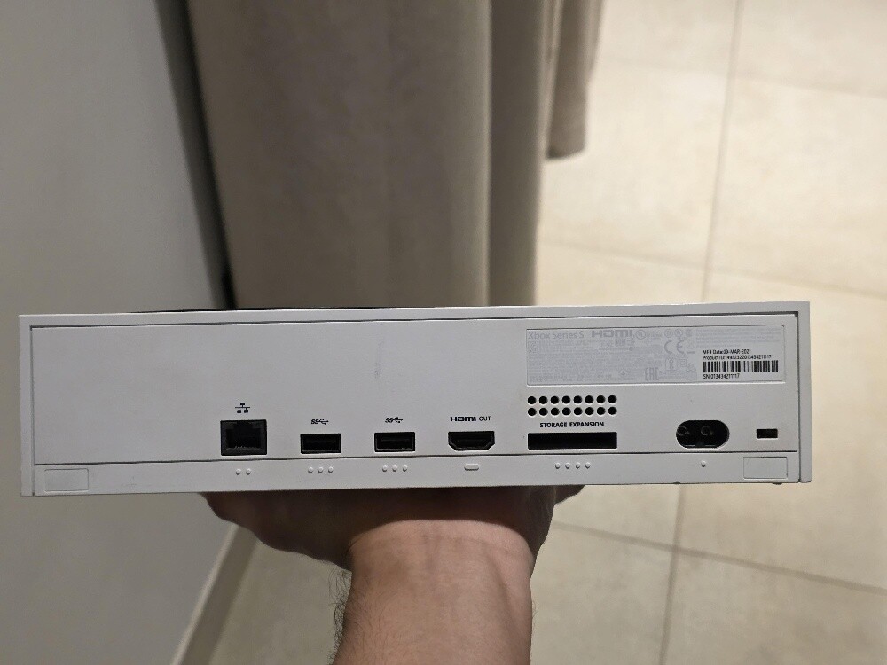 Xbox Series S - 4