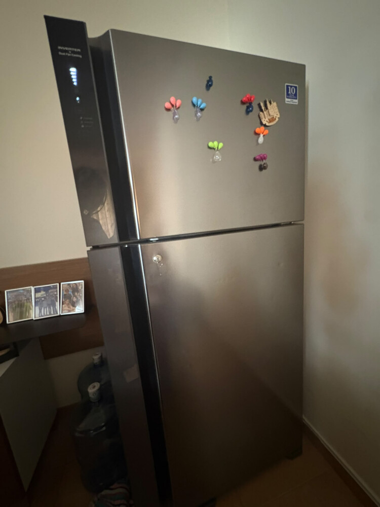 hitachi fridge - 2