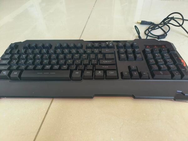 Meetion RGB Gaming Keyboard - 2