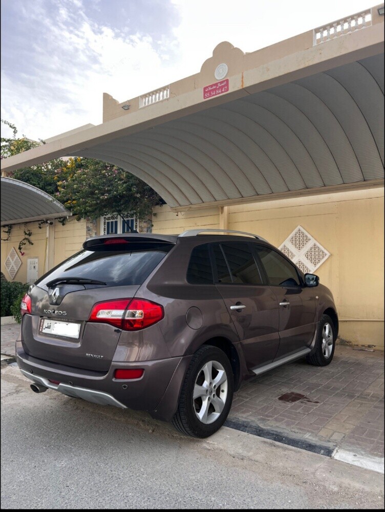 Clean Renault koleos 2010 - 4