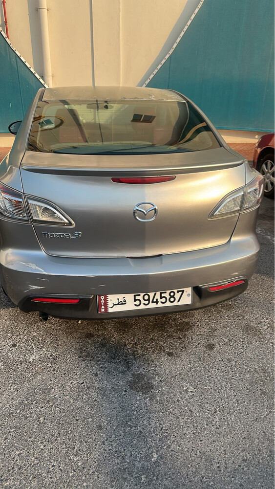 mazda 3 2011 model - 2