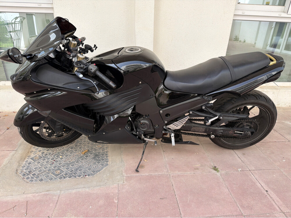 kawasaki zx14 2009 - 6