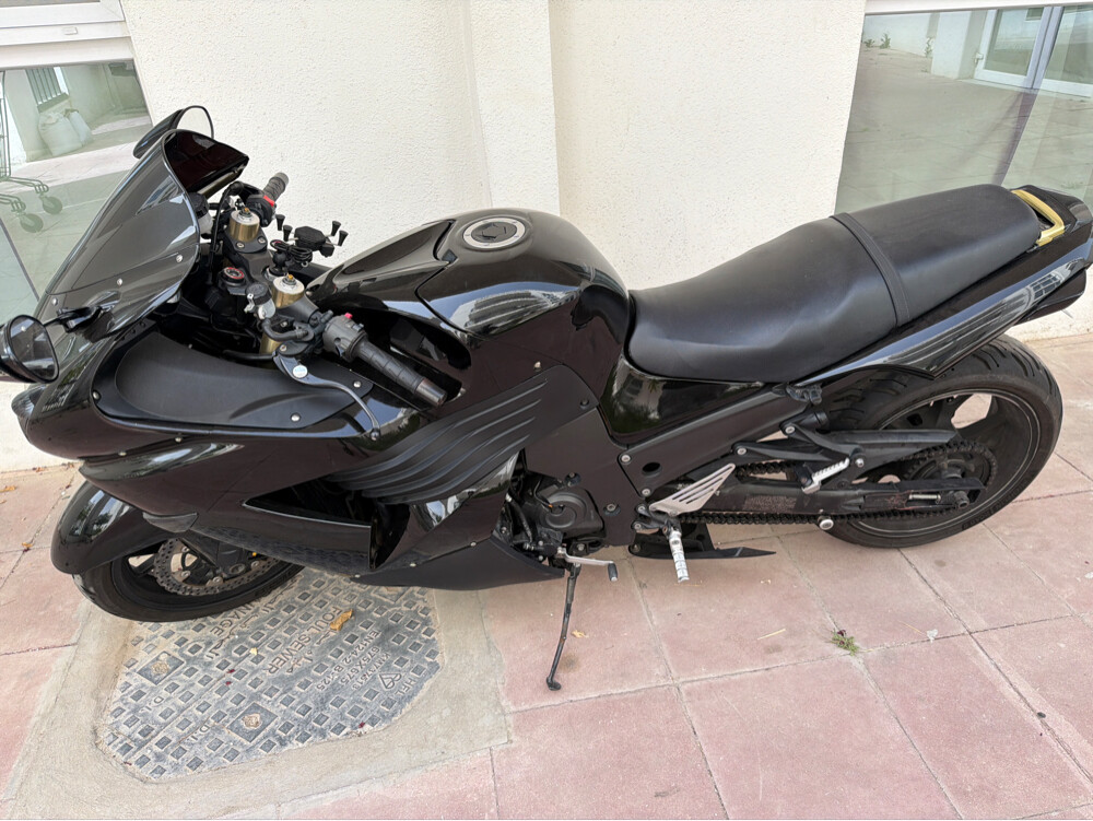 kawasaki zx14 2009 - 1