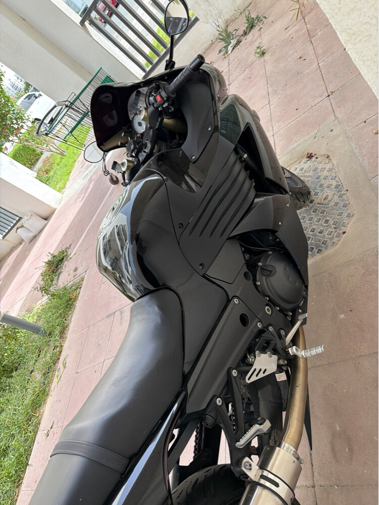 kawasaki zx14 2009 - 5