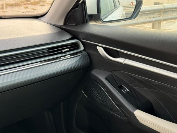 جيلي ايمجراند ٢٠٢٥ - 12