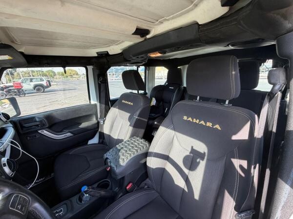 Jeep Wrangler Sahara 2013 - 9
