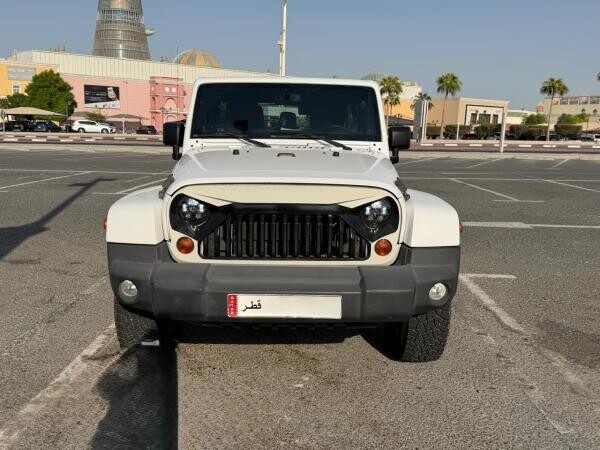 Jeep Wrangler Sahara 2013 - 1