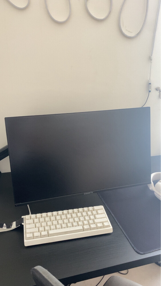 gaming monitor - 1
