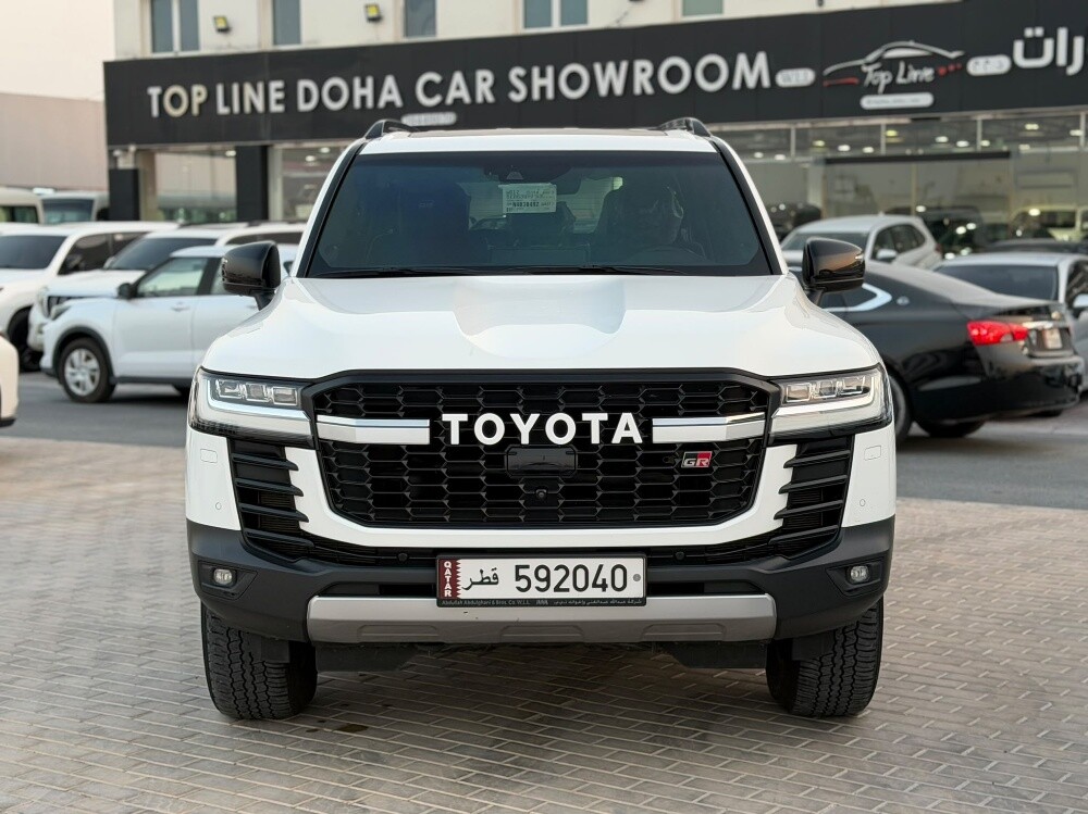 لاندكروز جي آر توين تيربو ٢٠٢٢ - 2