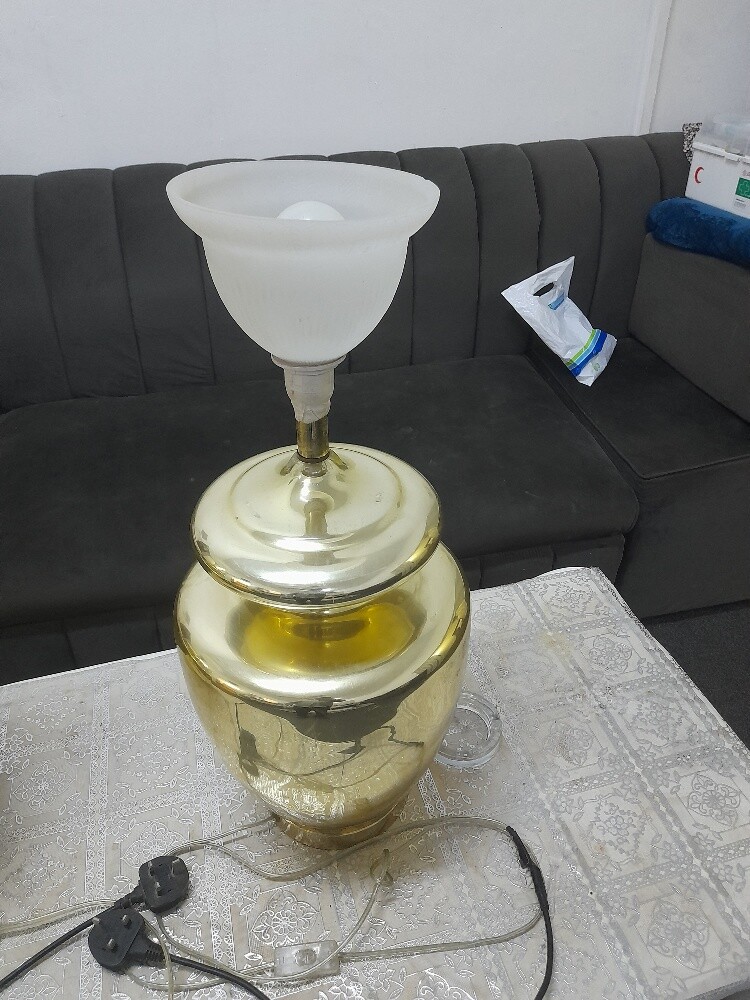 للبيع عدد ٢ ابجوره الون ذهبي - 1