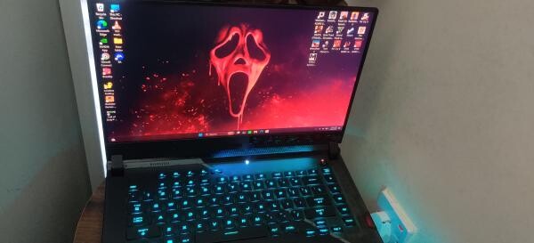 Selling Asus strix scar edition - 10
