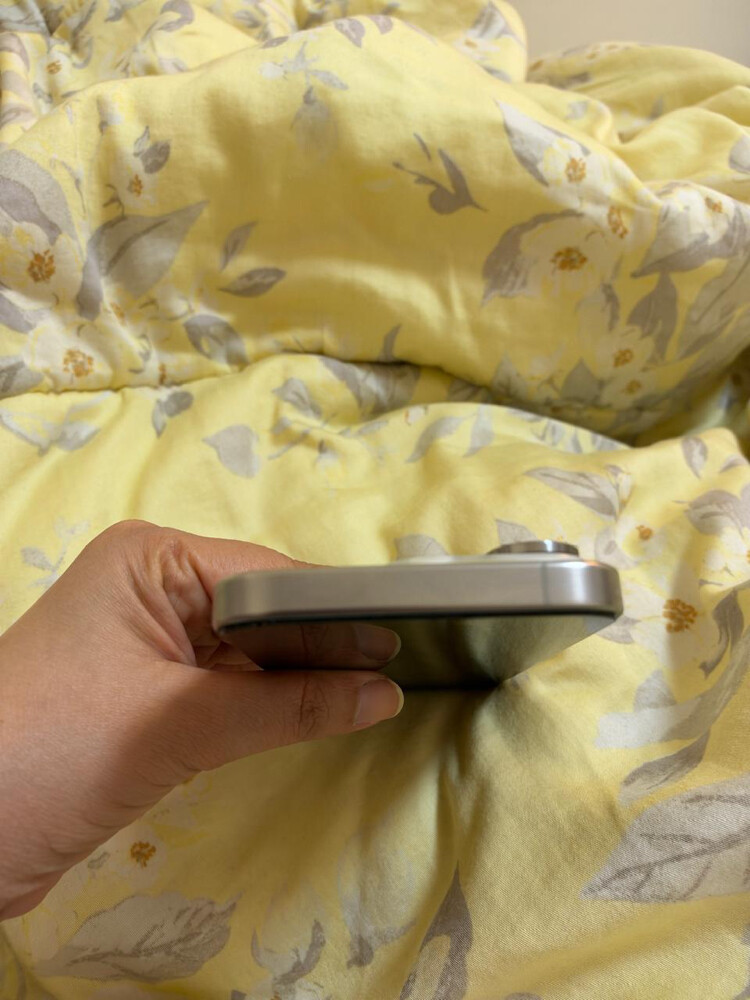 iPhone 15 pro - 256GB - 4