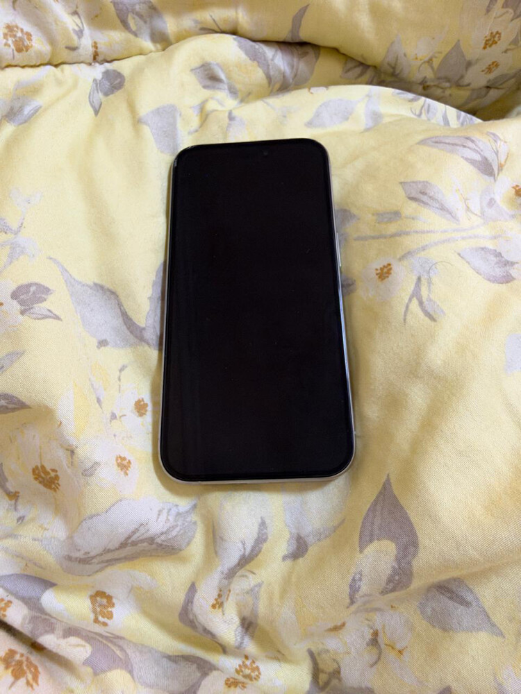 iPhone 15 pro - 256GB - 2