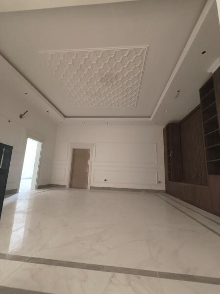 LUXURY VILLA 8 MASTER BEDROOMS - 14