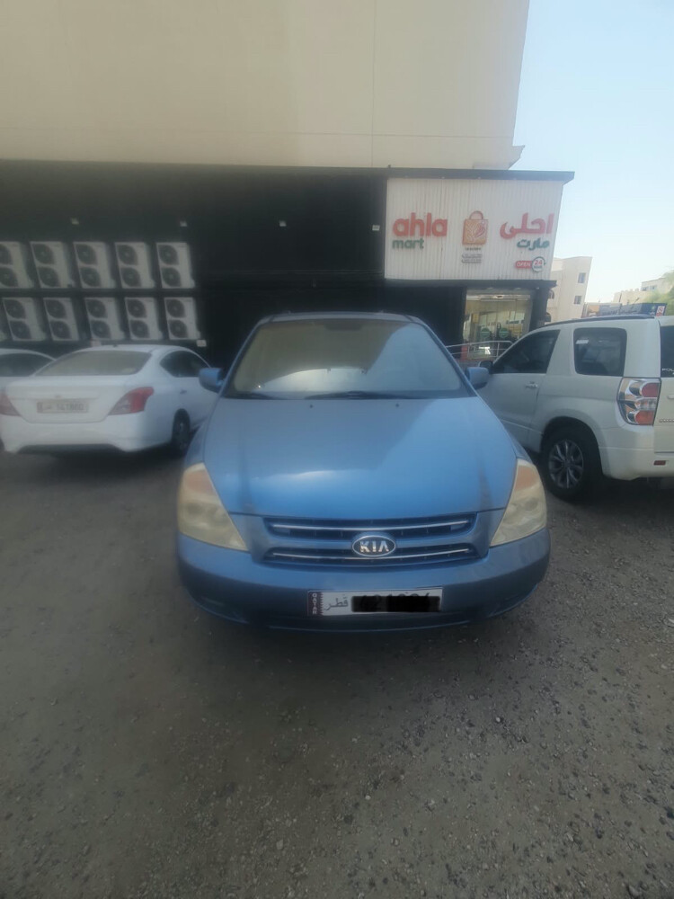  2009 Kia Carnival 2.7 V6  - 5
