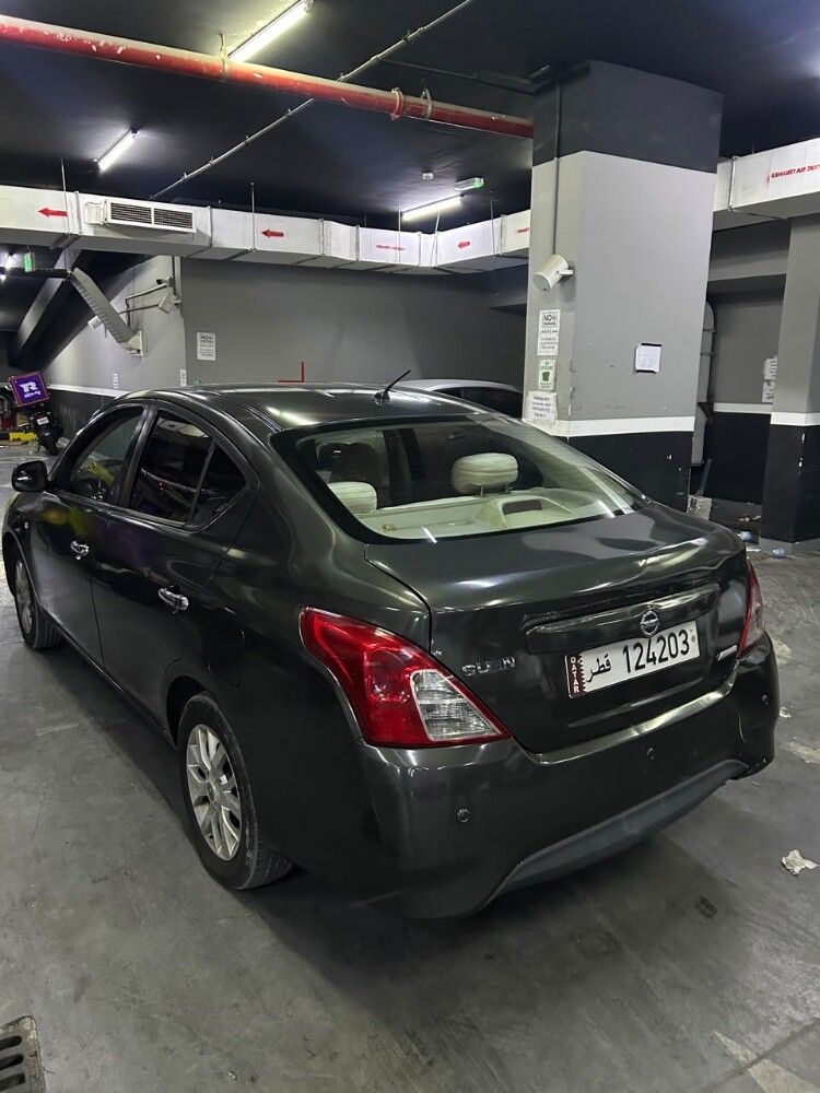Nissan Sunny - 3