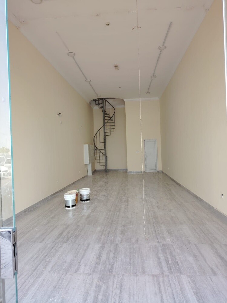 shop for rent New thumama - 8