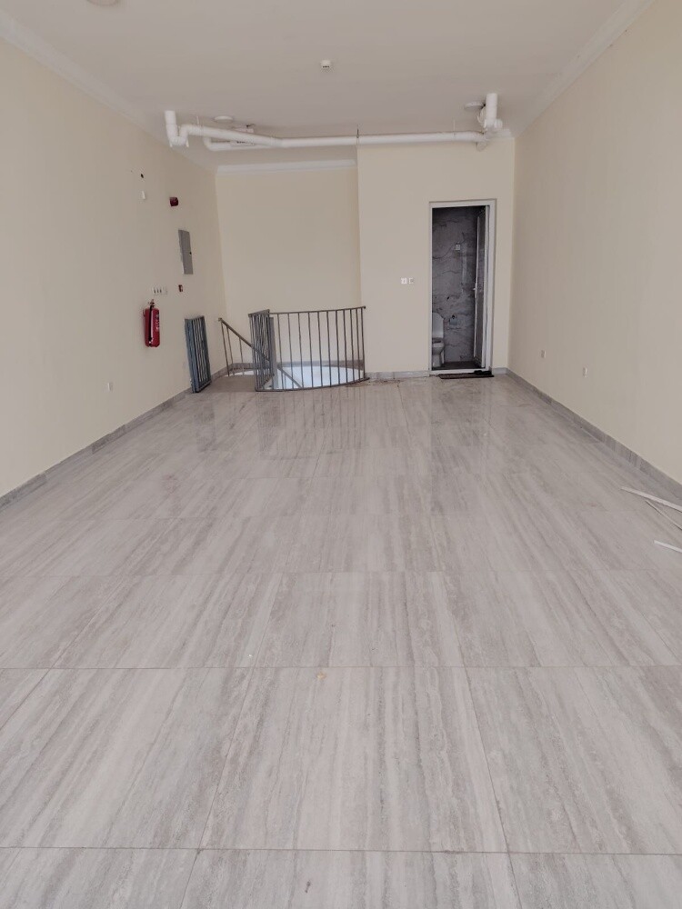 shop for rent New thumama - 5