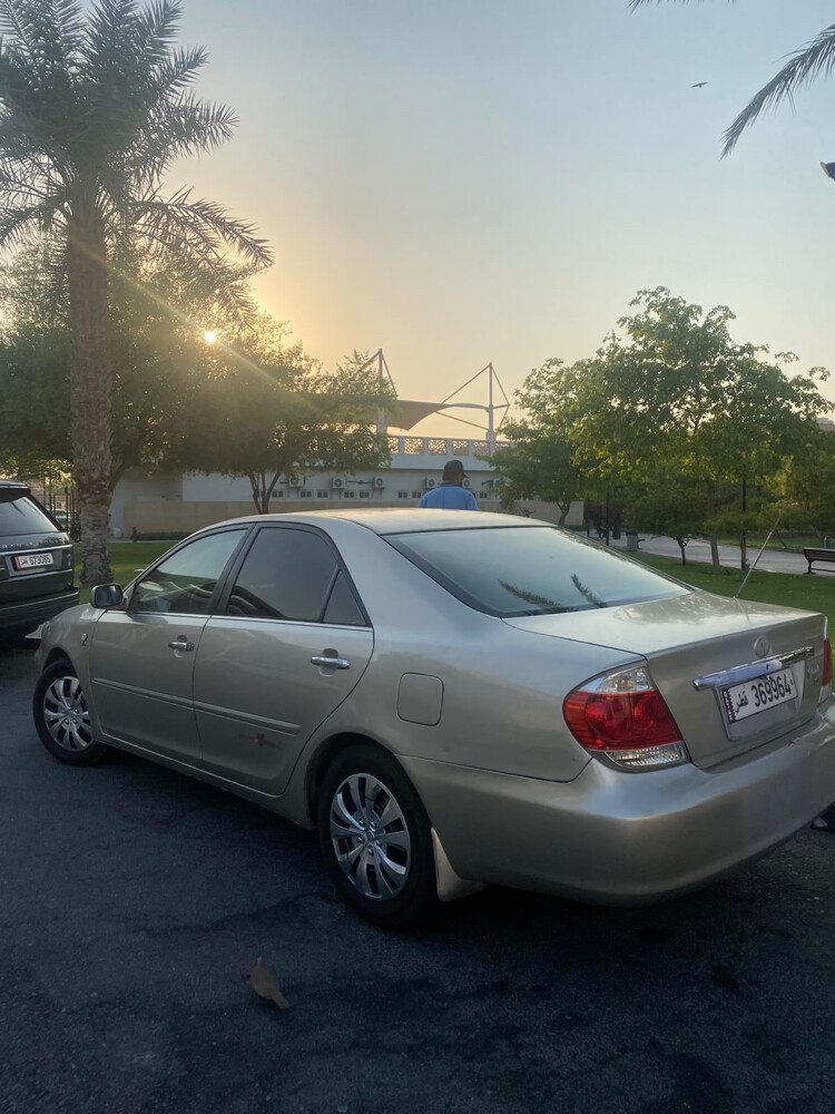Camry - 4