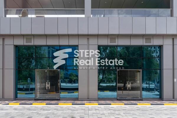 Shop for rent in Lusail Marina - 1