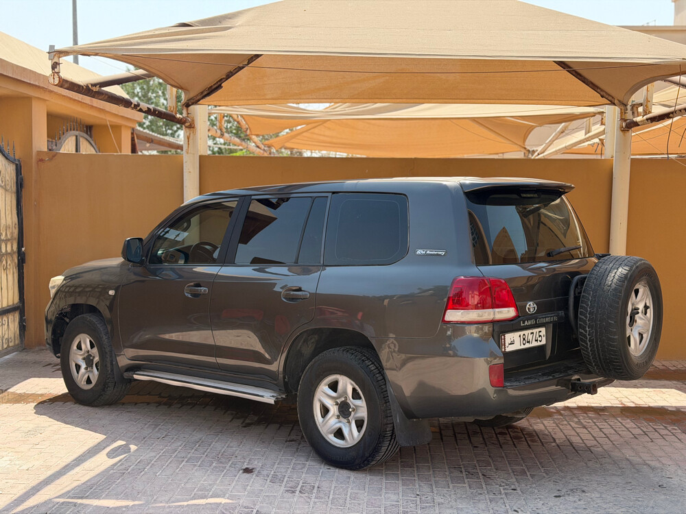 Land Cruiser G limited  - 3