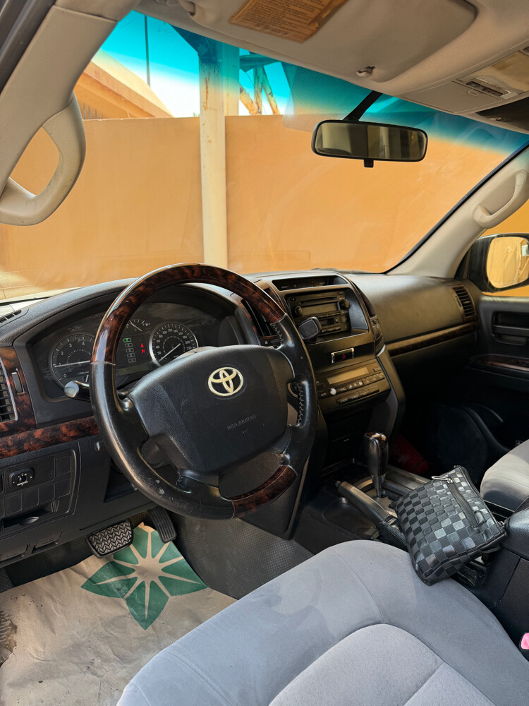Land Cruiser G limited  - 7