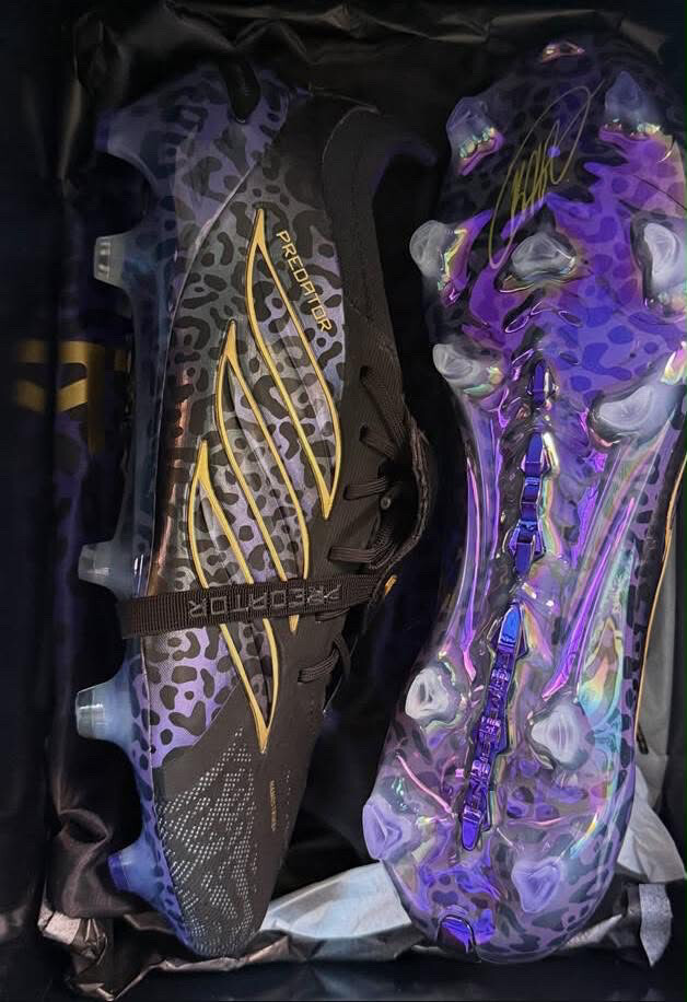 brand new football boots  - 6