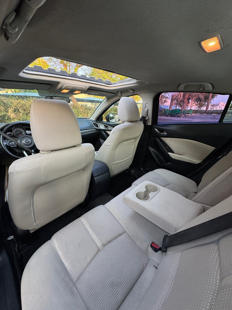 Mazda 3 Full-Options 2017 - 10