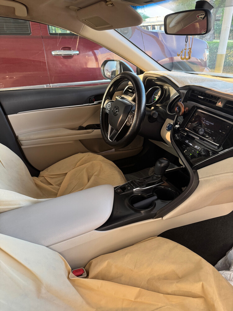 camry 2020 - 1