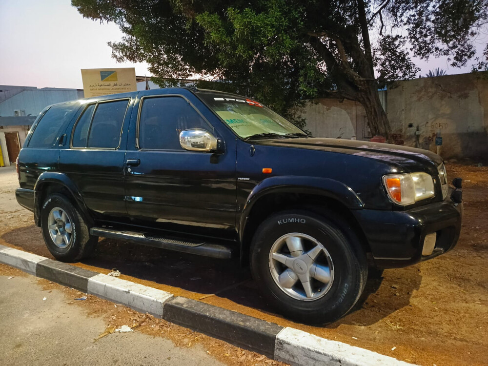 Nissan pathfinder  - 4