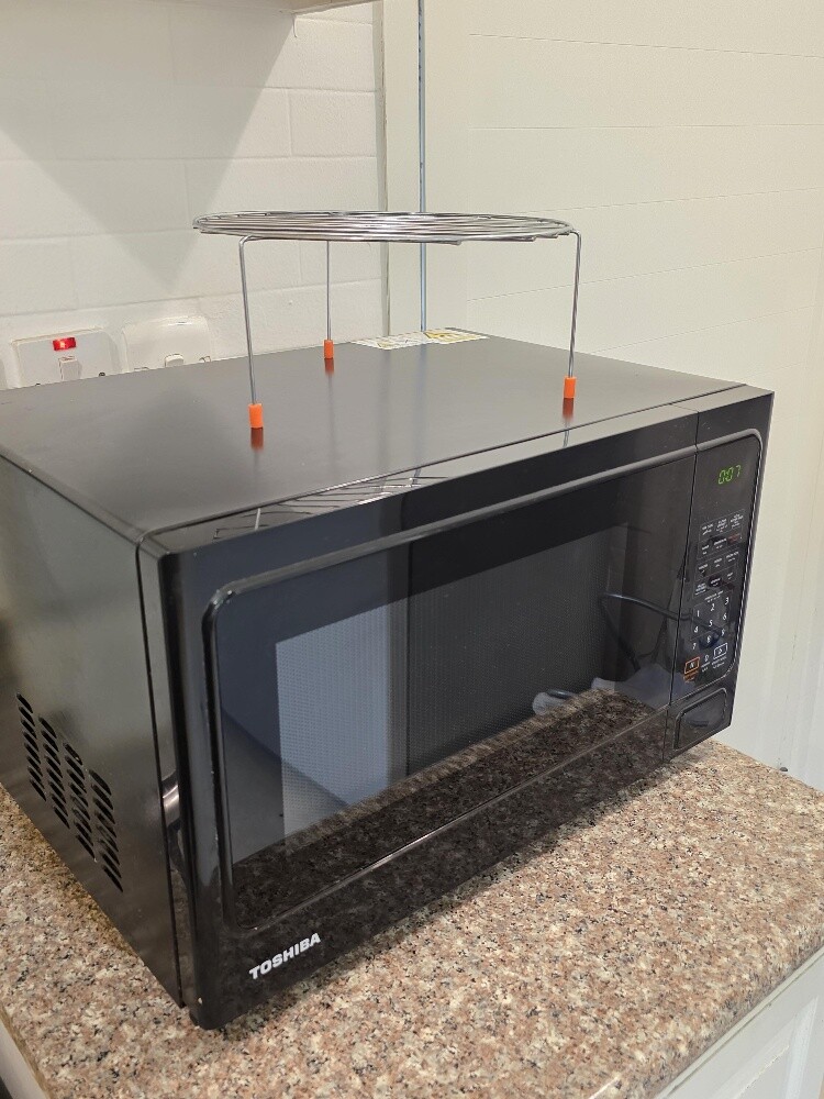 Toshiba Oven/Grill - 1