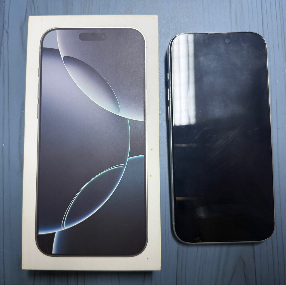 Iphone 16 Pro Max 256 GB - 4