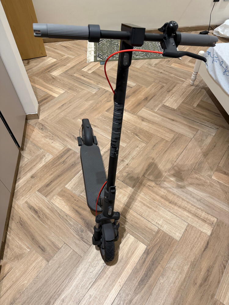 Xiaomi Scooter 5 + charger - 3