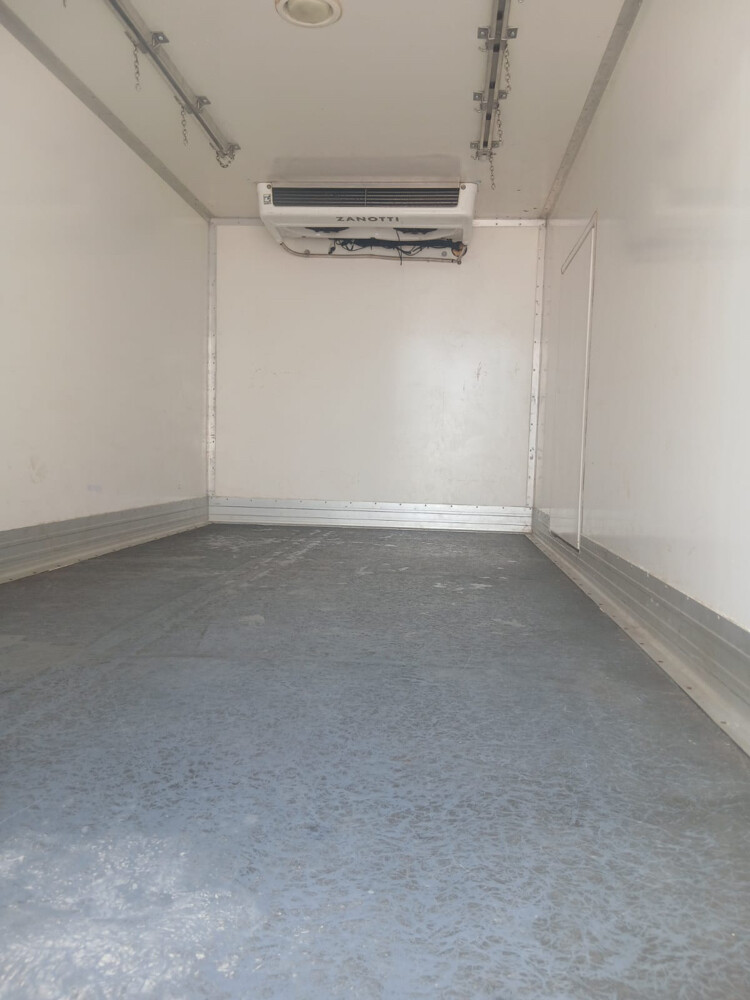Fuso canter 5T company condition  - 5