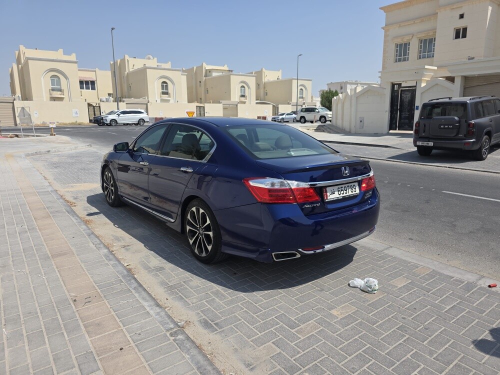 Honda Accord v6 3.5 ltr 280bhp - 4