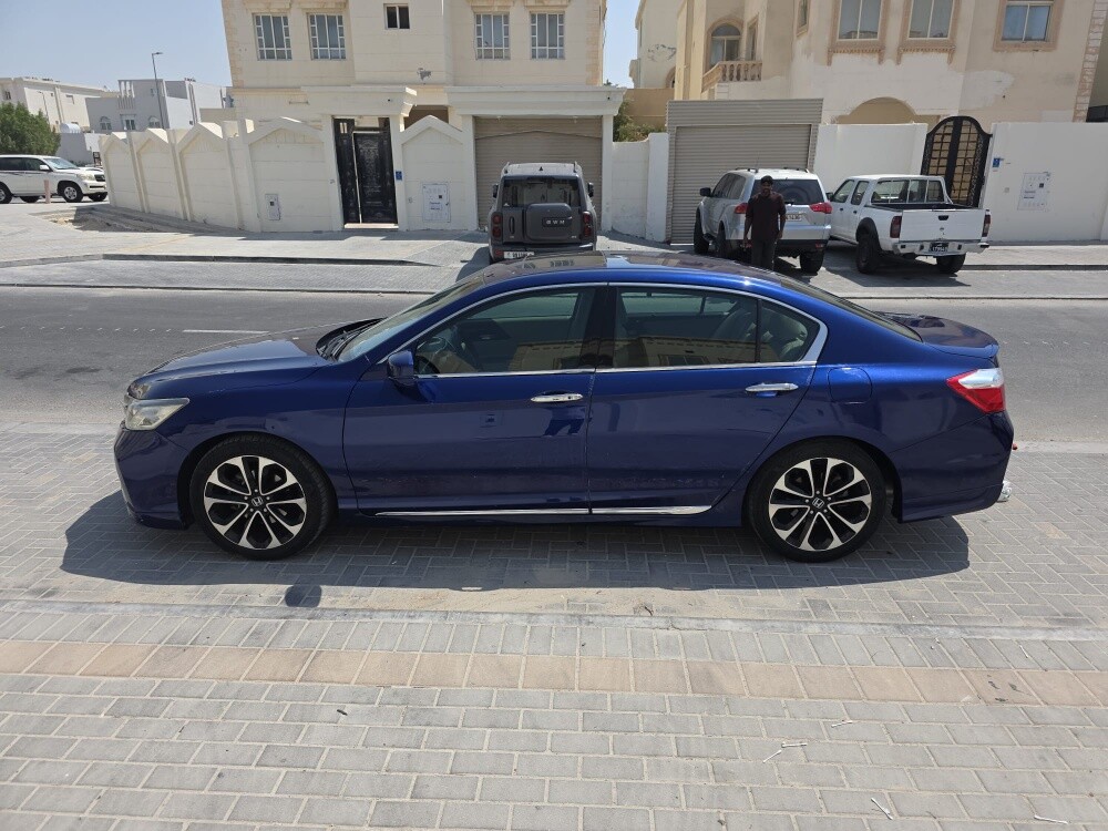 Honda Accord v6 3.5 ltr 280bhp - 5