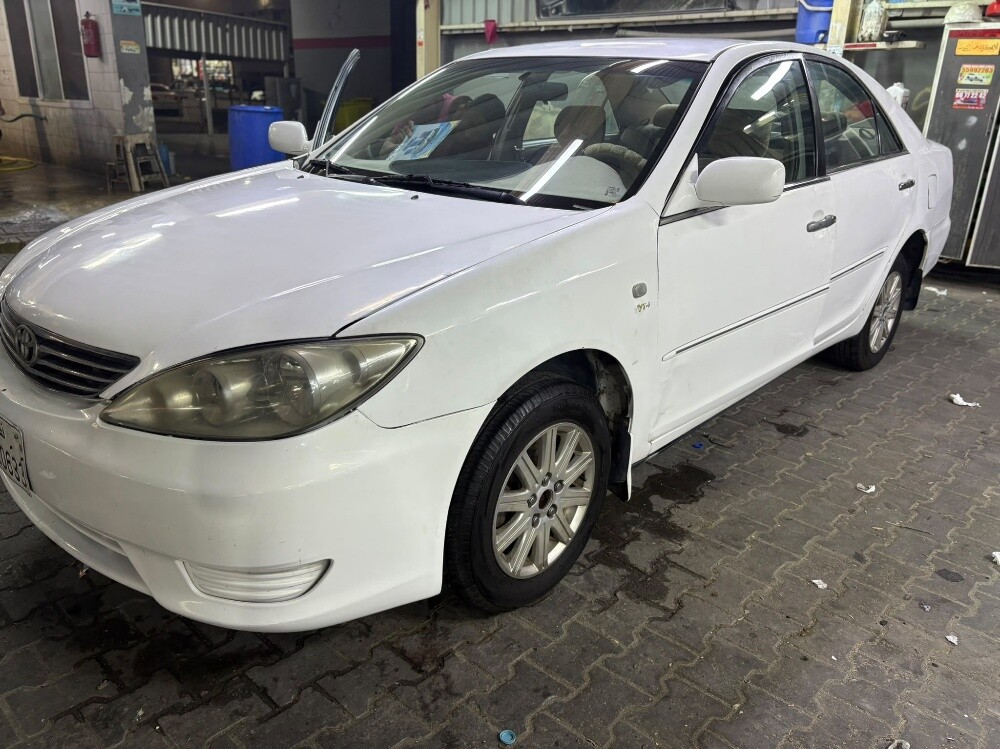 Camry - 4