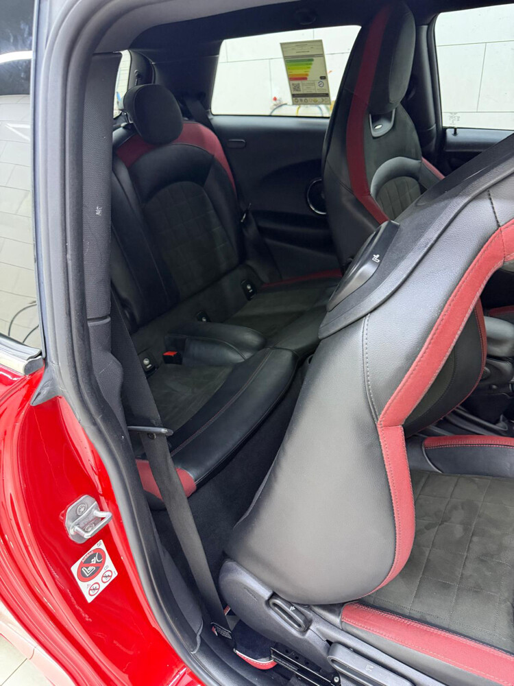 mini cooper john works 2016 - 25