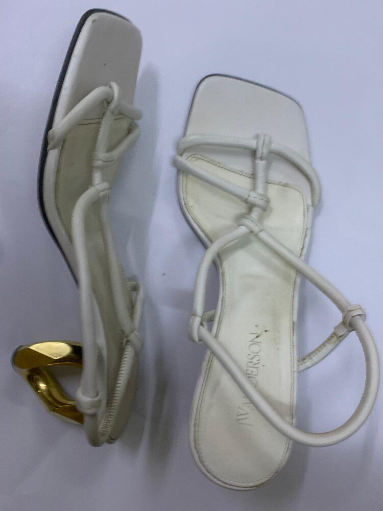 Branded shoes - 2
