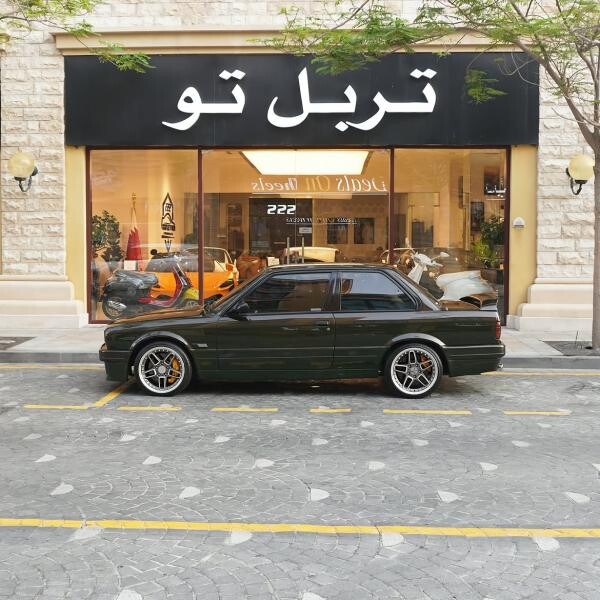 بي ام دبليو اي 30 1988 - 9