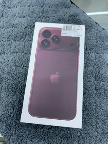 iPhone 18 pro max 256 Gb - 1