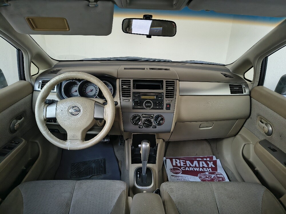 nissan tiida - 2
