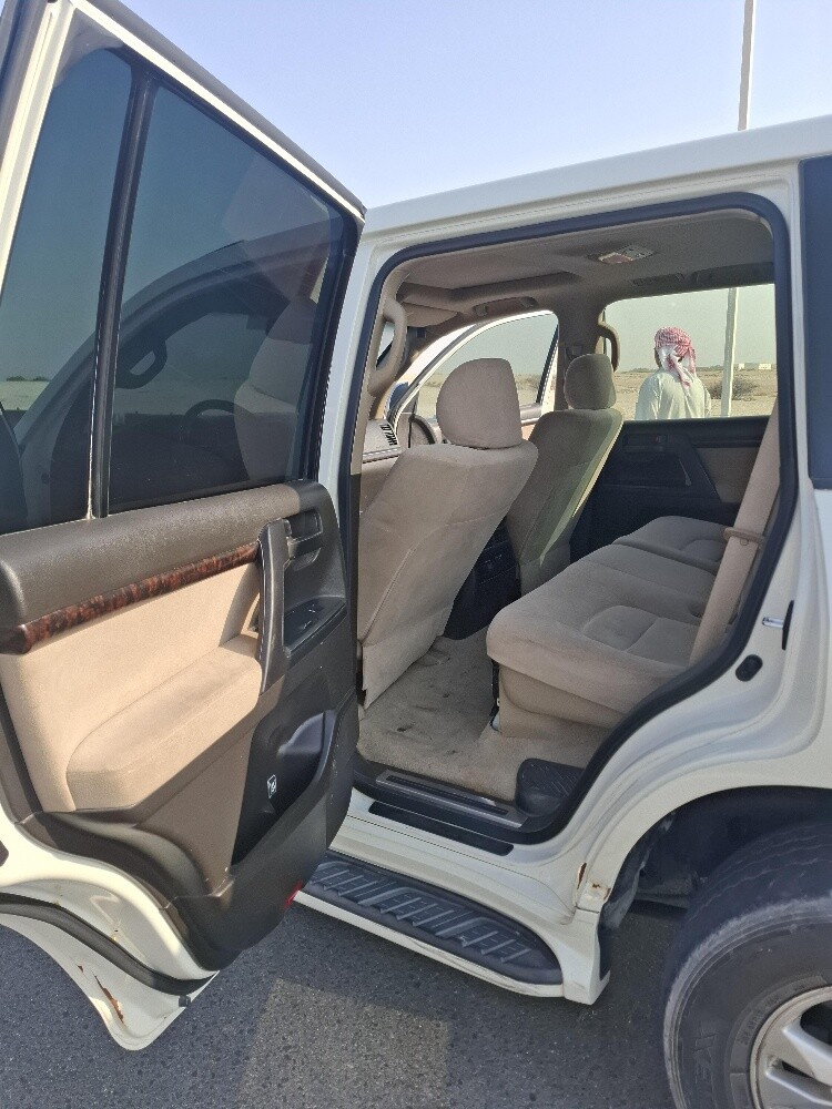 Toyota Land Cruiser GXR - 5