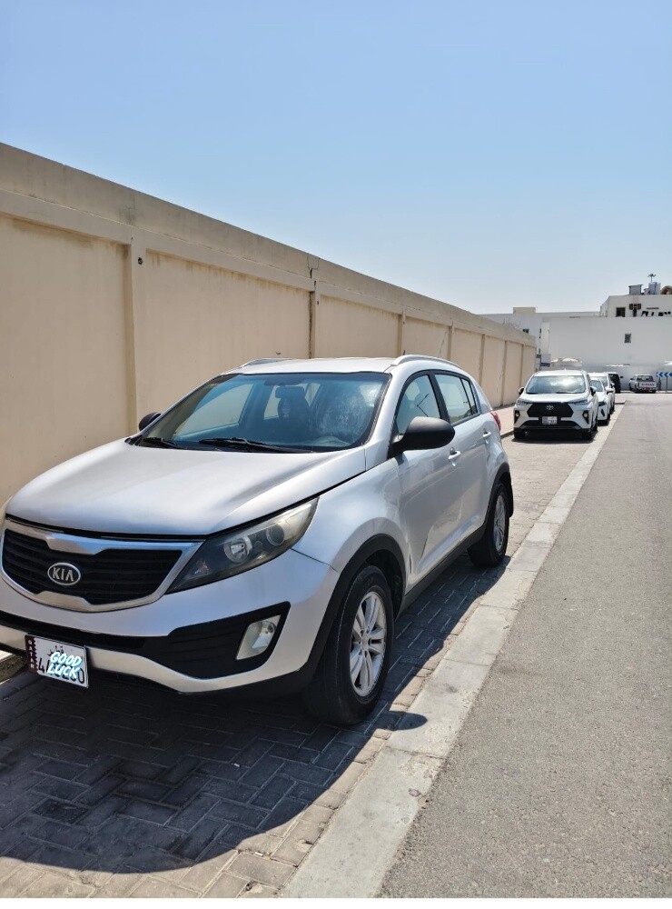 Kia Sportage 2011 very clean - 1
