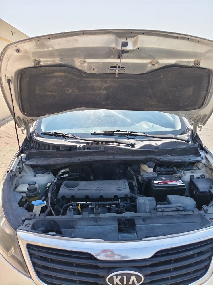 Kia Sportage 2011 very clean - 6