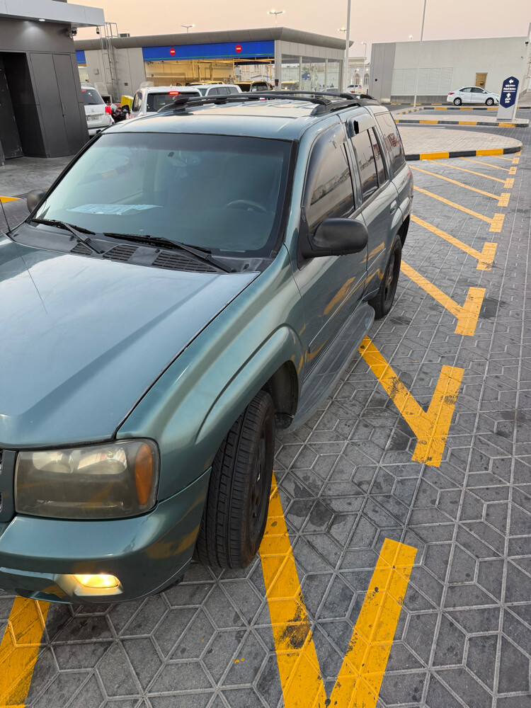 للبيع بلايزر 2009 ممتاز 4///4 - 4