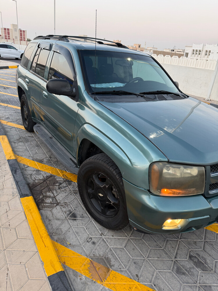 للبيع بلايزر 2009 ممتاز 4///4 - 5