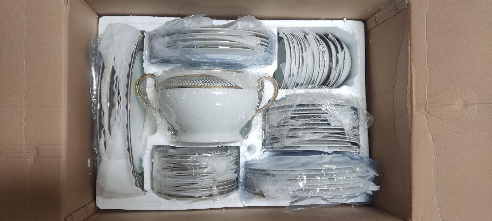 110 Pcs Porcelain Dinnerware Set - 3