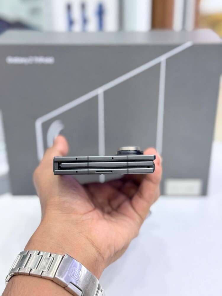 SAMSUNG GALAXY Z TRIFOLD 512GB - 3